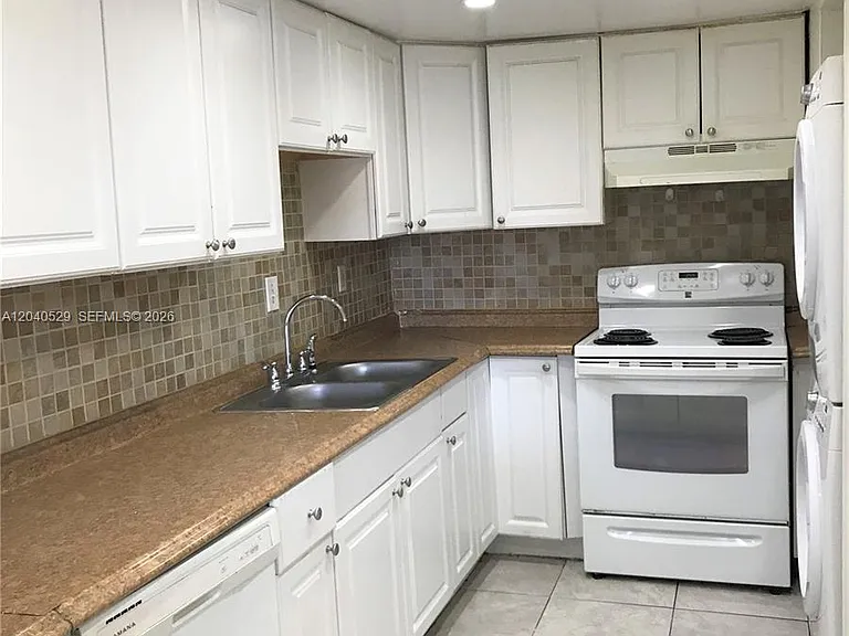 10000 NW 80th Ct #2537 — Photo 10