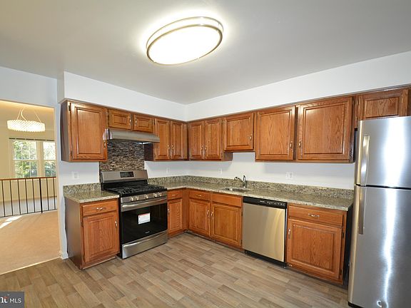 4th image of 3110 Bradford Wood Ct