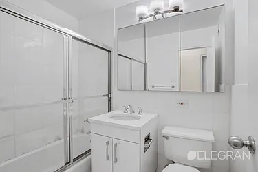 Rented by (Legacy) Elegran