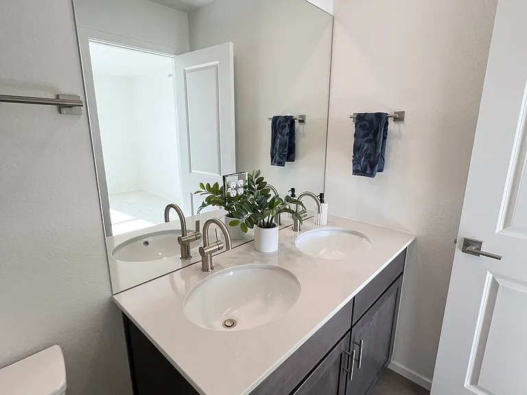 3210 Sykes Dr — Photo 15
