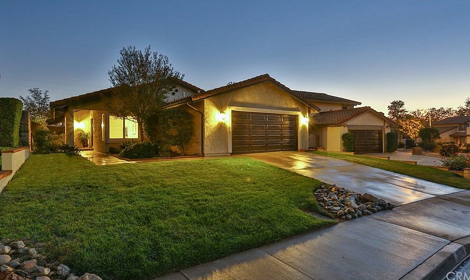 1st image of 2076 Iron Club Dr