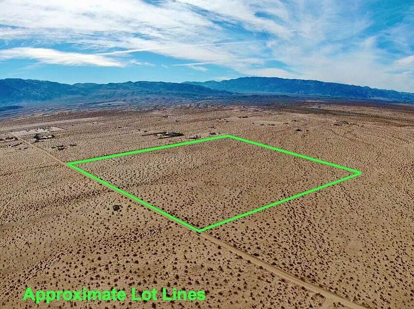 1st image of 78382 El Paseo Dr