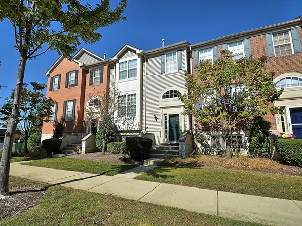 219 Willow Blvd Unit 1202-B, Willow Springs, IL 60480