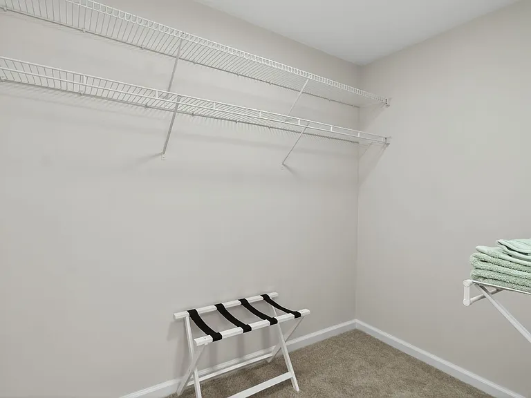 1321 Columbia St — Photo 22