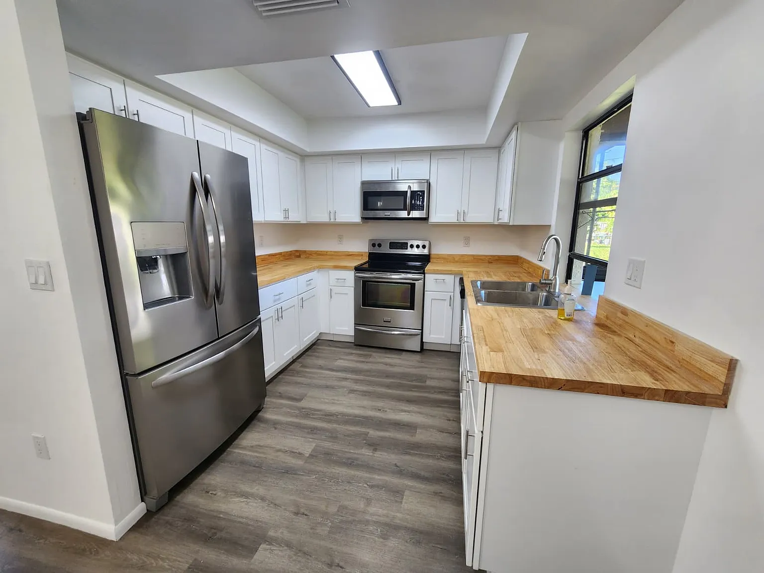 3 bed, 1173 sqft, $1,895 — Photo 3