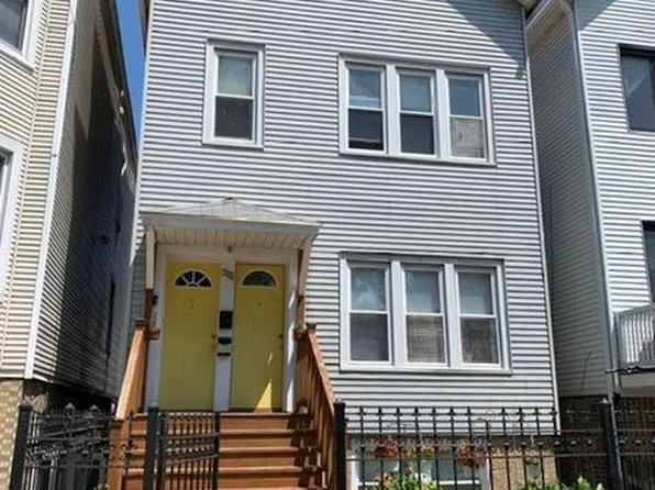 3111 N Southport Ave APT 2, Chicago, IL 60657