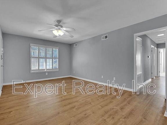 3rd image of 2060 Montreat Dr APT C
