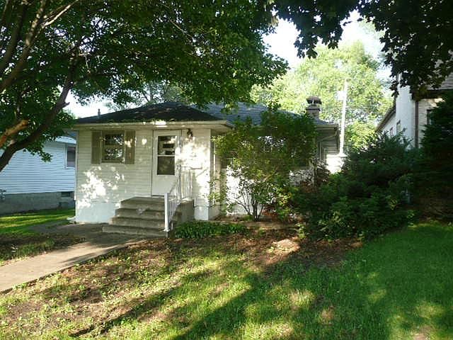 1st image of 4921 Beard Ave S