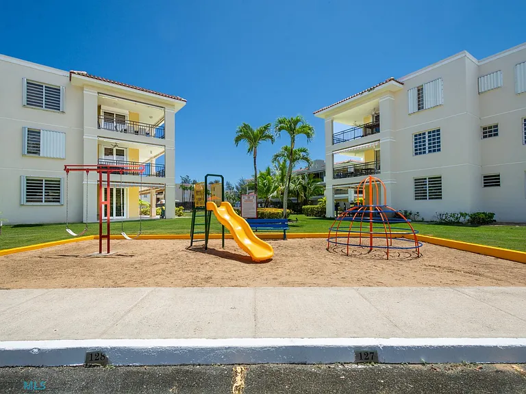 E-7 Continental Beach Resort #E-7 — Photo 31