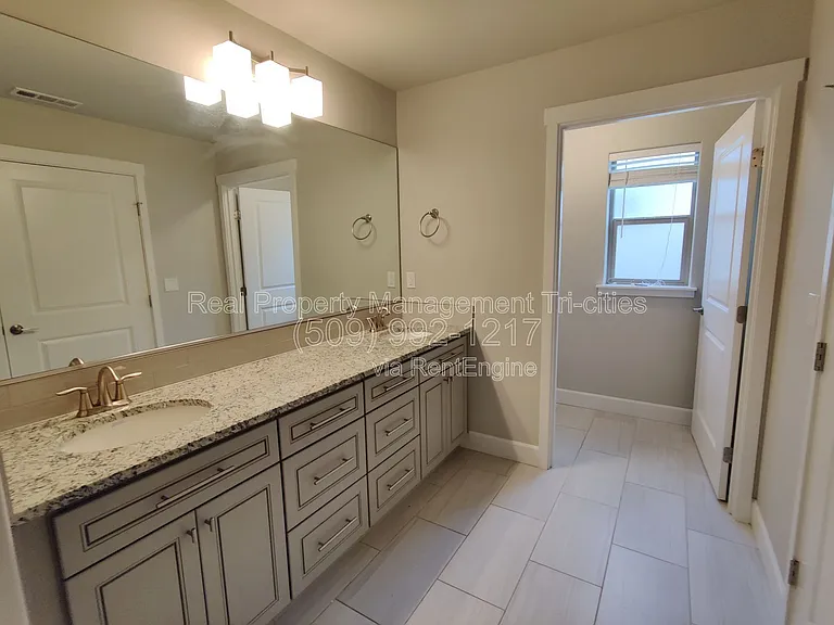 8209 Coldwater Dr — Photo 6