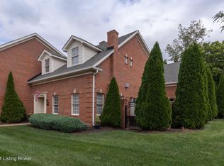7601 Smithfield Greene Ln, Prospect, KY 40059