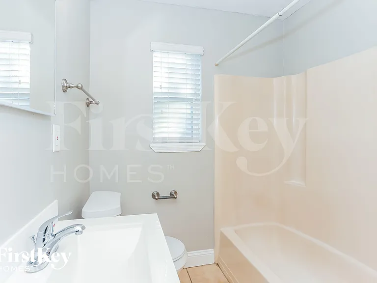 11338 Andrea Dr — Photo 10