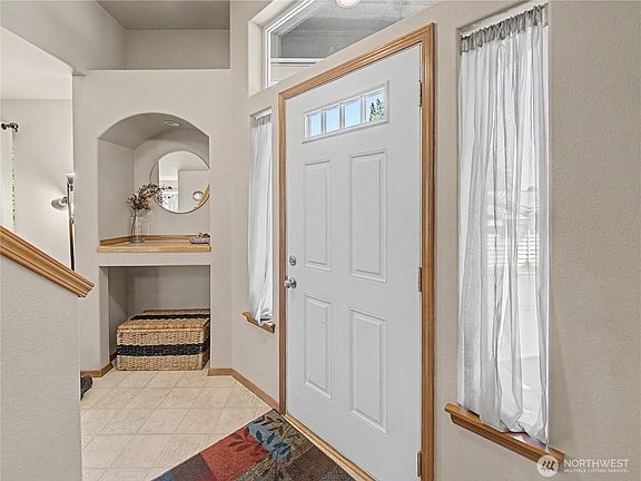 3rd image of 1613 Morris Avenue S
