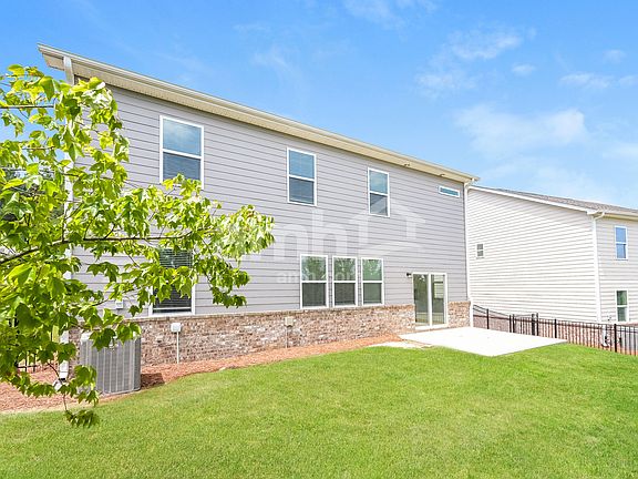 3rd image of 1149 Ashlyn Ct
