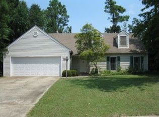 103 Warwick Pl, Hattiesburg, MS 39402