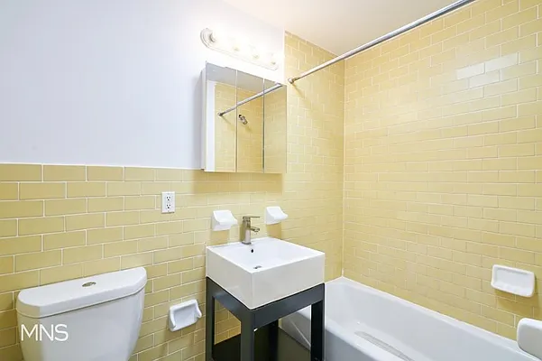 Rented by MNS Marketing | media 15