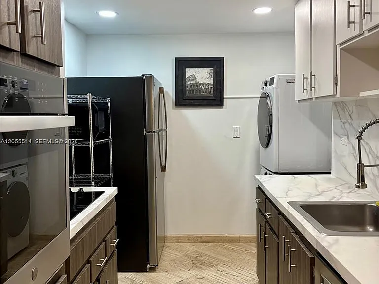 2451 Brickell Ave #21E — Photo 9