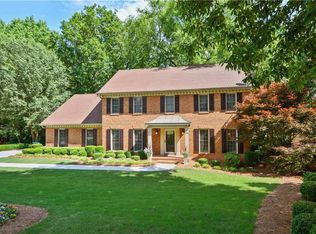 3805 Winters Hill Dr, Doraville, GA 30360