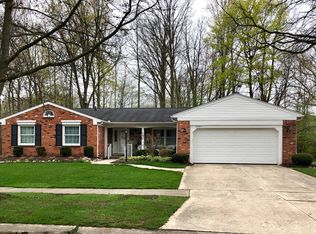 45195 Riveredge Dr, Plymouth, MI 48170