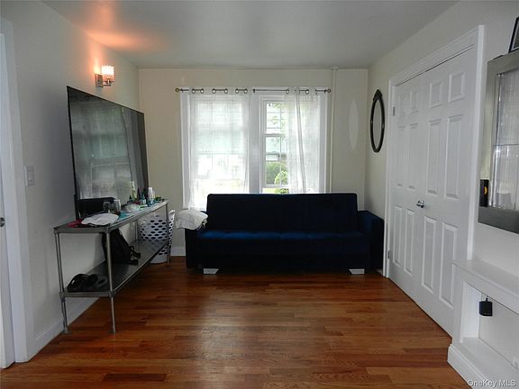4th image of 64 Avondale Street