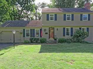 14 Heather Ln, Delmar, NY 12054