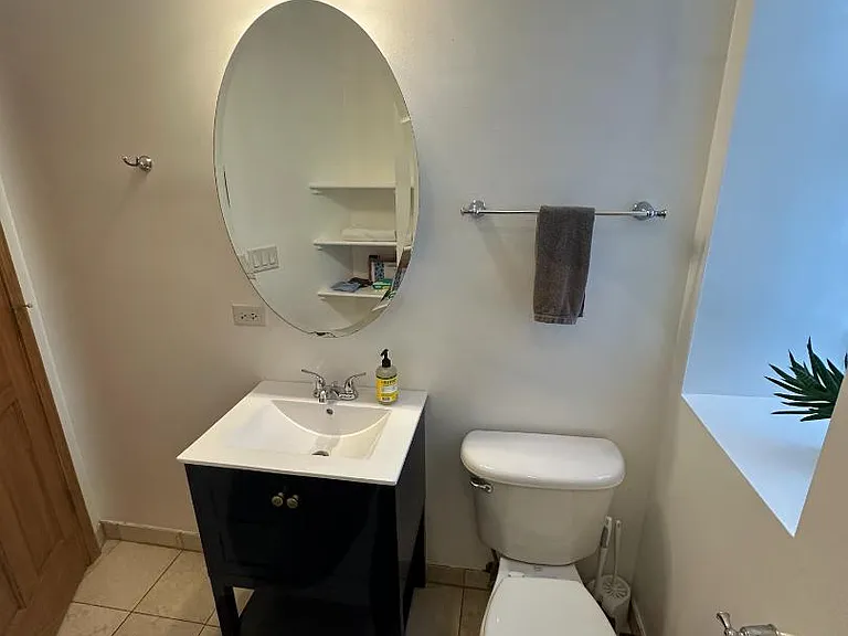 Unit Photo