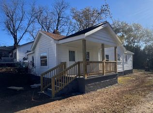 1115 Myrtle St SW, Gainesville, GA 30501