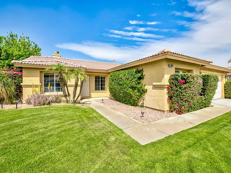 45740 Coldbrook Ln — Photo 35