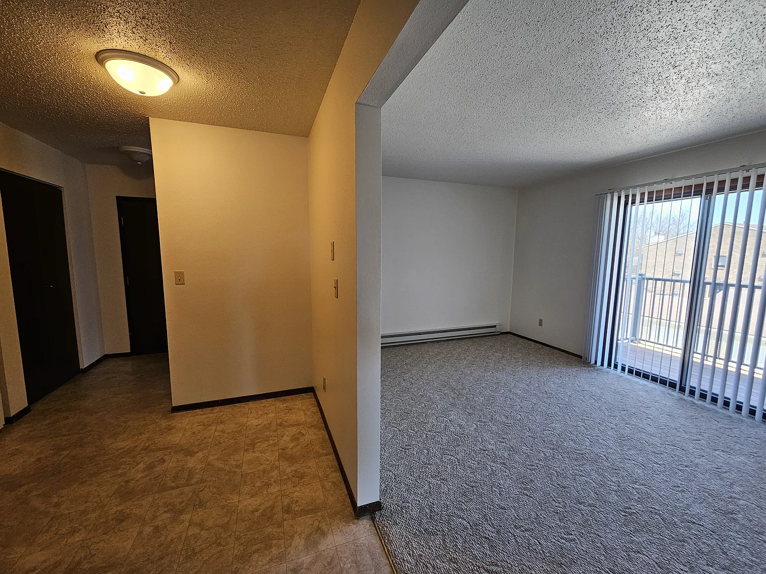 1538 Green Apartments — Photo 4