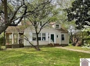 1203 Olive St, Murray, KY 42071