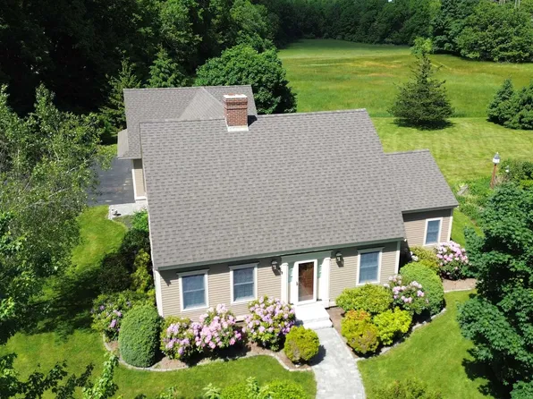 181 Bunker Hill Avenue, Stratham, NH 03885
