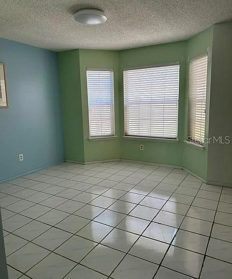 6926 Thousand Oaks Rd — Photo 9
