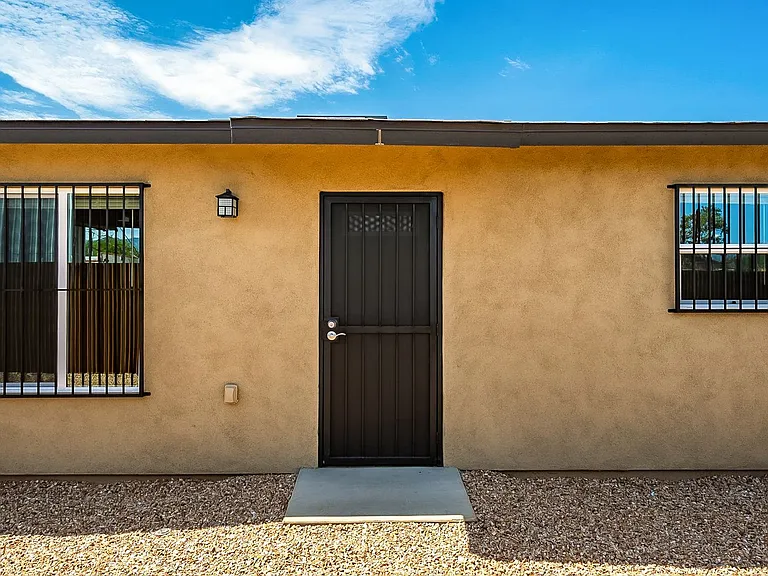 615 S. Santa Rita Ave. — Photo 13