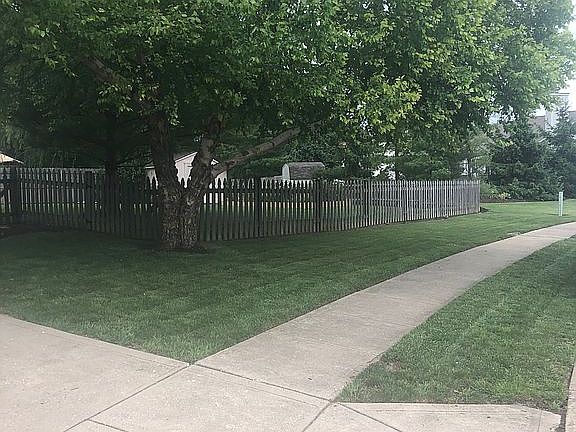 2nd image of 7727 Winding Creek Pl