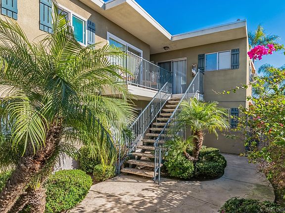 2nd image of 4520 36th St Unit 6