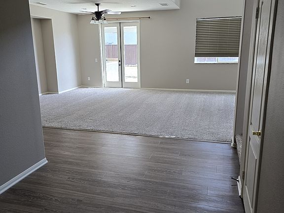 4th image of 23638 Williams Pl