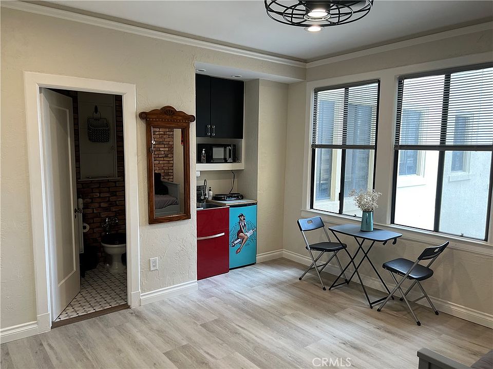 1st image of 315 W 3rd St #5A