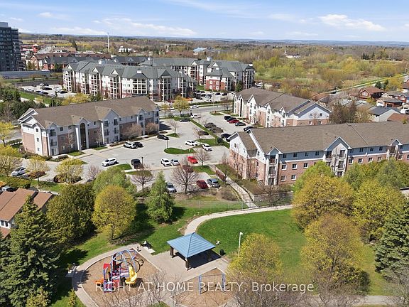 3rd image of 91 Aspen Springs Dr #102