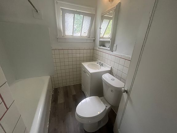 5th image of 3917 Monticello Blvd #1