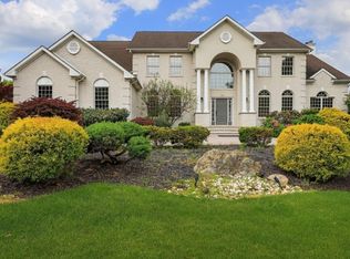 57 Briarwood Dr, Warren Twp., NJ 07059