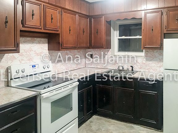 3rd image of 32-25 41st St #1