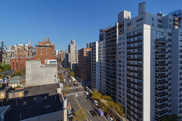 Rented by Oxford Property Group | media 17