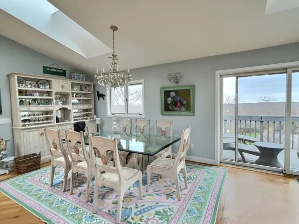 24 Seaside Ave, Montauk, NY 11954