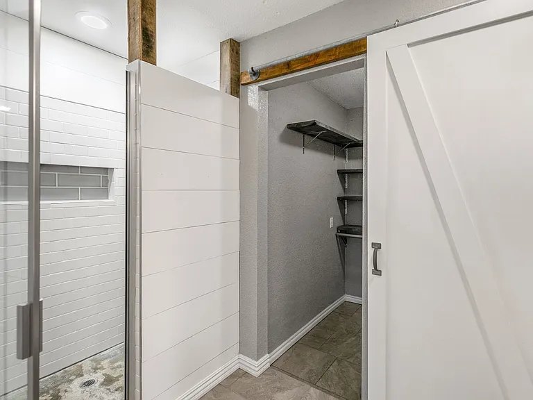 32 Kendal Dr — Photo 17