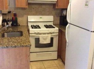 24312 73rd Ave, Little Neck, NY 11362