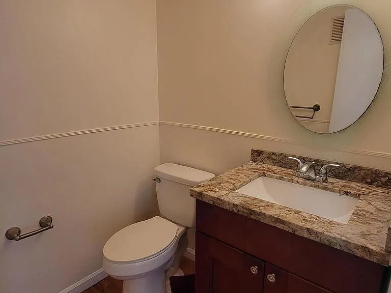 2306 SW 82nd Ter — Photo 1