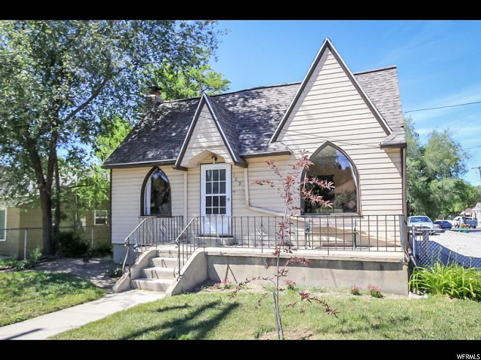 1st image of 109 E Pioneer Ave