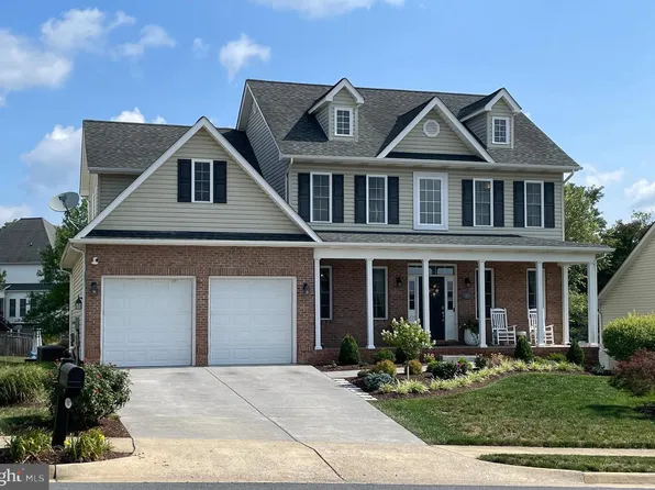 107 Cahille Dr, Winchester, VA 22602