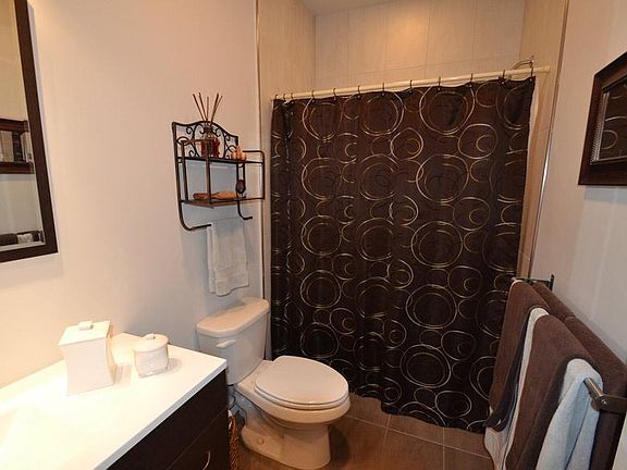 4th image of 2136 E Dauphin St APT 304