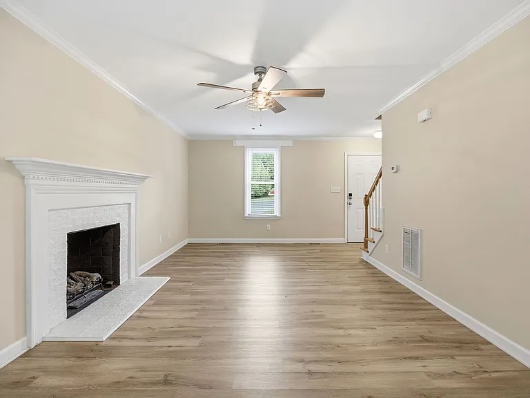 1000 Hornbuckle Ct — Photo 9